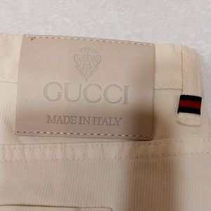 Gucci cream white riding jeans , Again Boss moves like Bosses.never worn 804.00